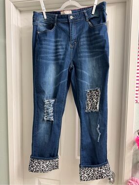 L & B jeans with distressing and leopard. Size 16. NWT